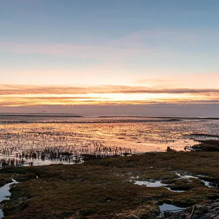 Semesterbostad Seefalke By Interhome