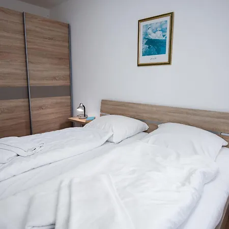 Semesterbostad Seefalke By Interhome Norddeich (Norden)